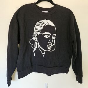 EUC ZARA Abstract Face Art Crewneck Sweatshirt Women Small Black